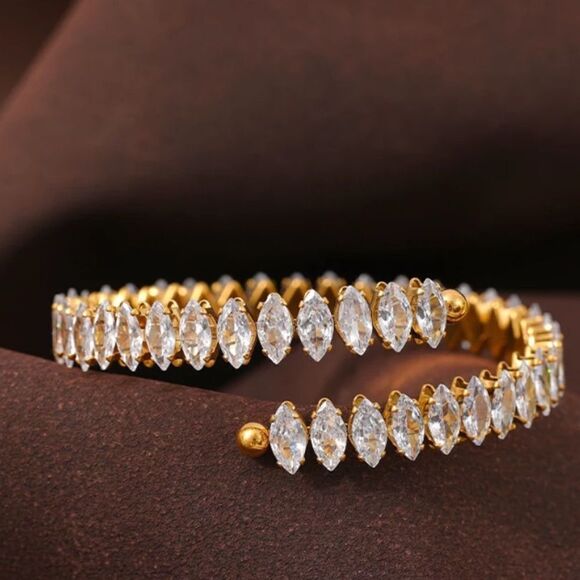 #30 New Flexible Marquise Stone Tennis Bracelet - Picture 1 of 8